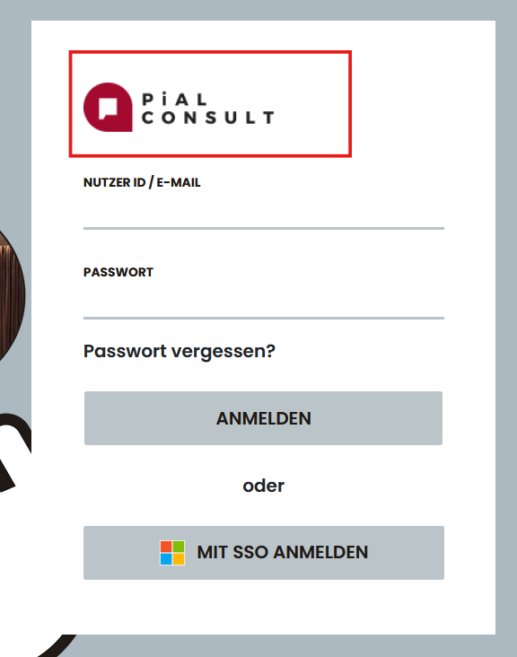 Loginmaske mit Logo, Eingabefeldern für Nutzer-ID und Passwort sowie SSO-Anmeldung.